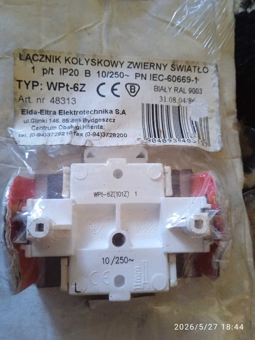 Łącznik kołyskowy świetny światło