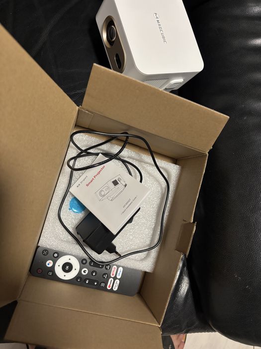 Projetor HY300GT