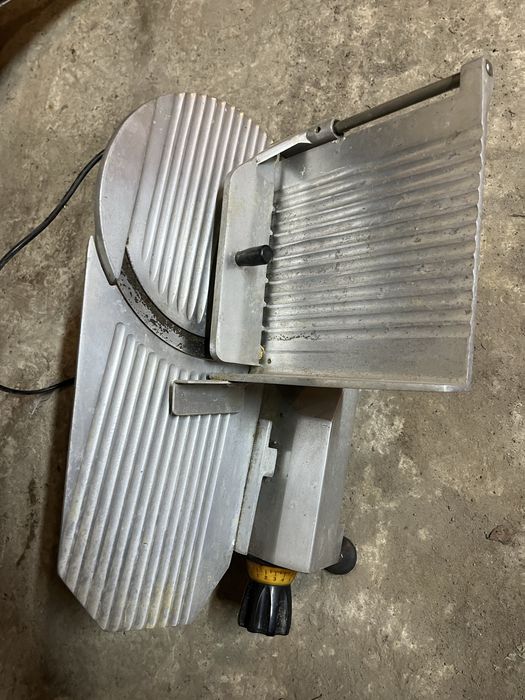 Слайсер професійний