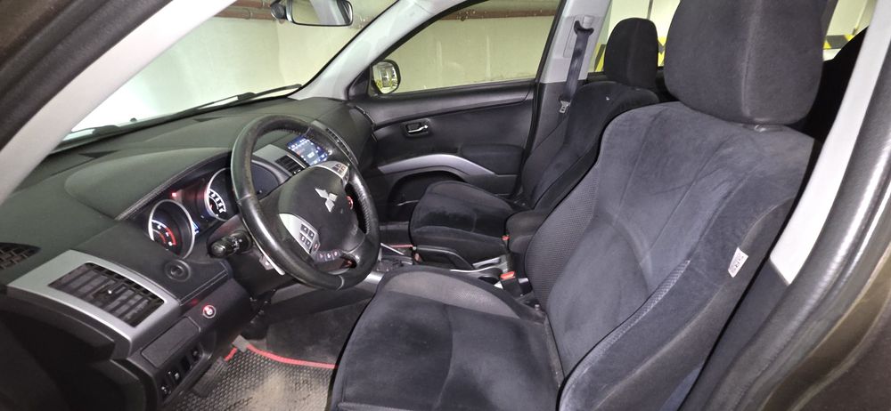 Mitsubishi outlander xl 2011р 2.4 газ-бензин