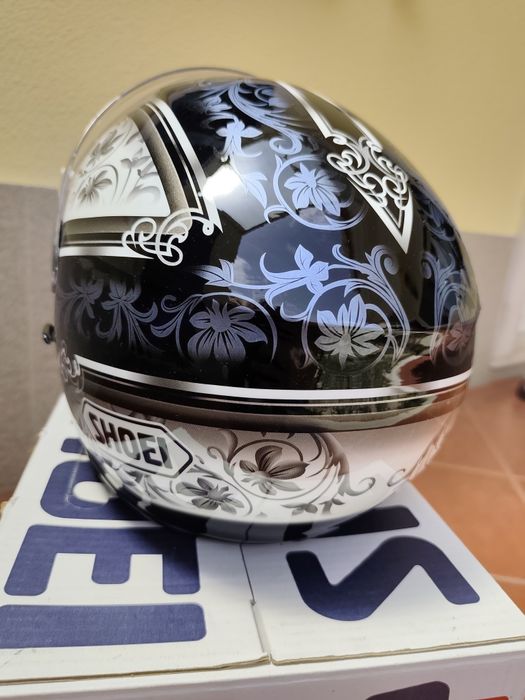 Capacete SHOEI de senhora