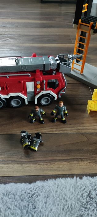 Remiza strażacka straż Fischer Price Imaginext