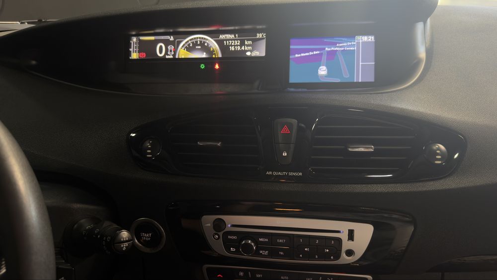 Renault Scenic 1.5 DCI 110 CV 7 Lugares Bose Edtion