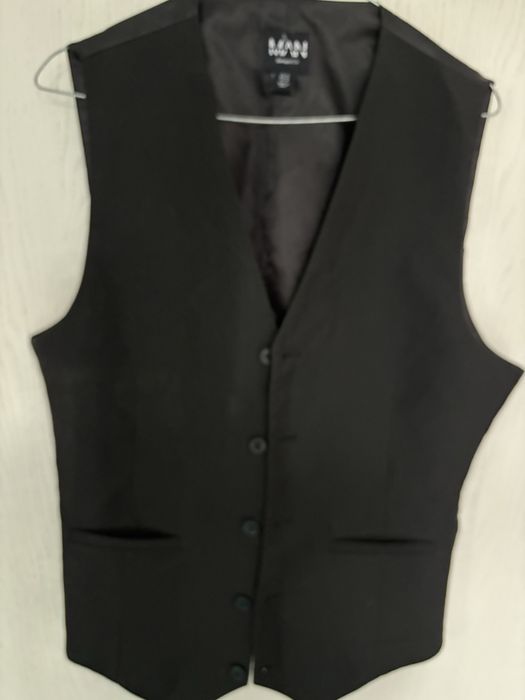 Czarno-szara kamizelka od garnituru
