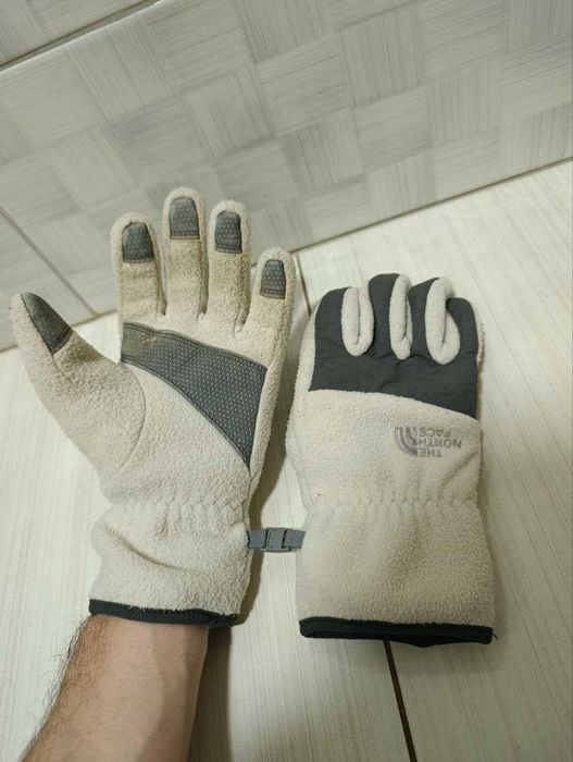 перчатки The North Face