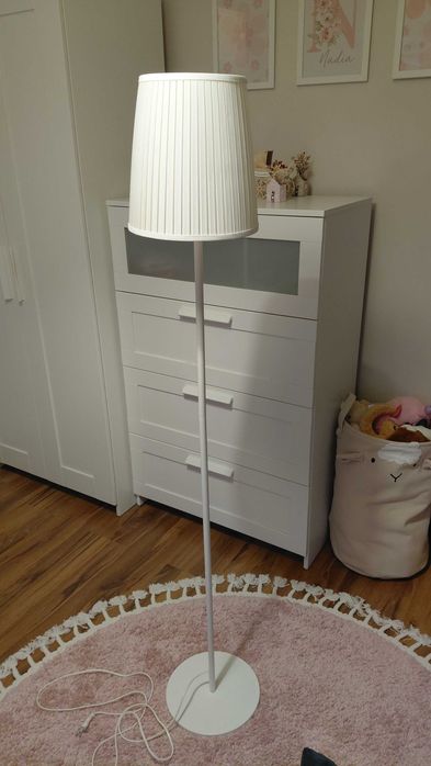 Lampa stojaca ikea