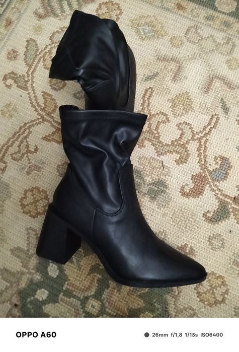 Botim pele sintética