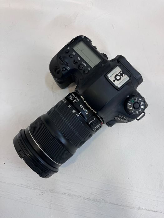 Canon 6d mark II + ef 24-105 is stm + ef 70-300 f/4-5.6 is ii usm