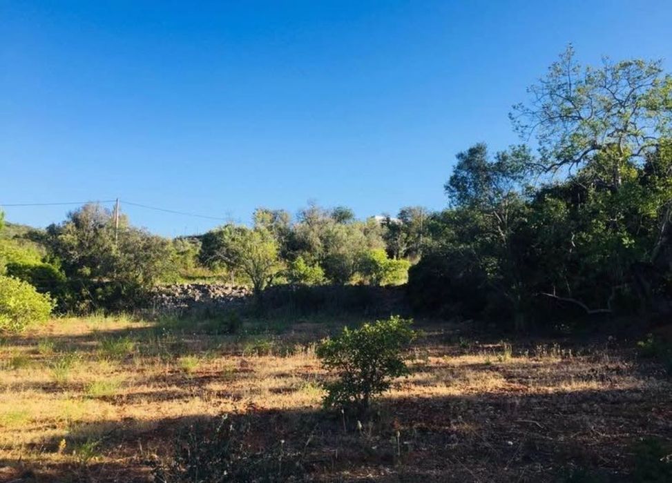 Vende se terreno zona goldra perto Ikea loule