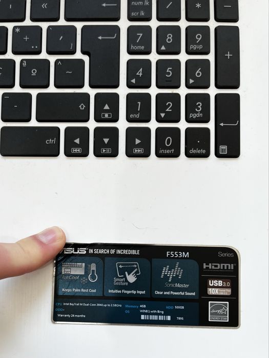 Portátil ASUS Compacto - 4GB RAM - Ideal para Estudos e Office (Estado Impecável)