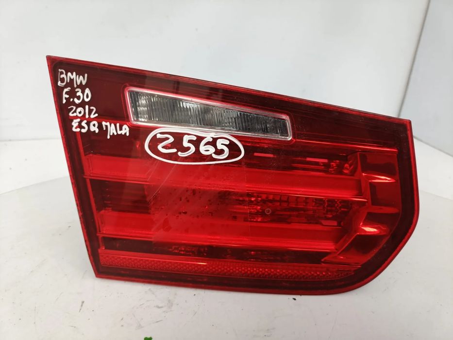 Farolim da mala esquerdo BMW 3 (F30, F80)