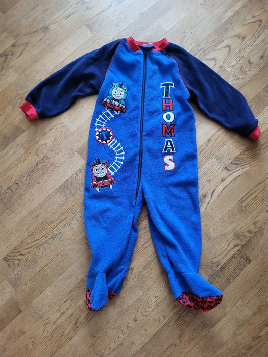 Zestaw polarowy szlafrok, śpiochy z serii Tomek i przyjaciele.