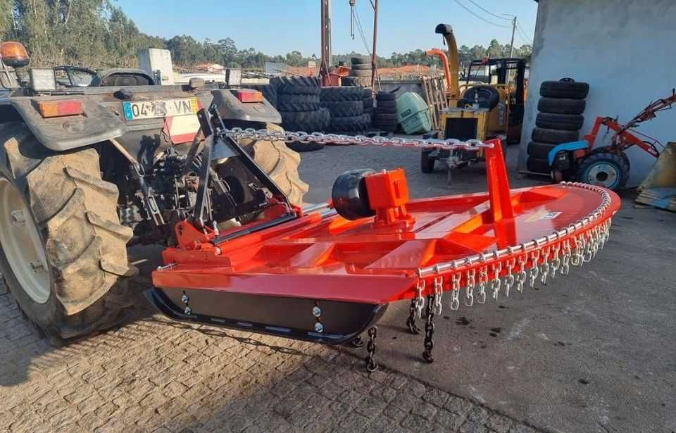 Capinadeira corta mato reforçada florestal Descentrável de 1.60 Nova
