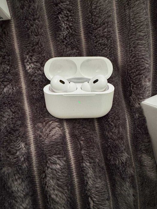 Оригінал Airpods pro 2 як нові
