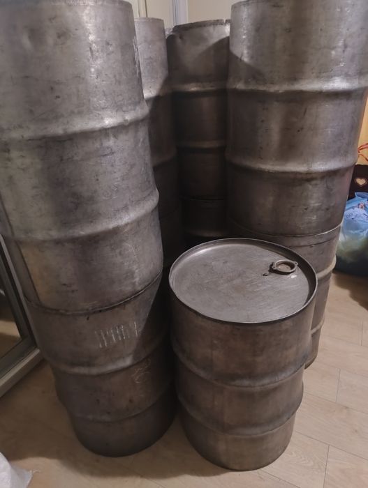 Продам бочки. 3500