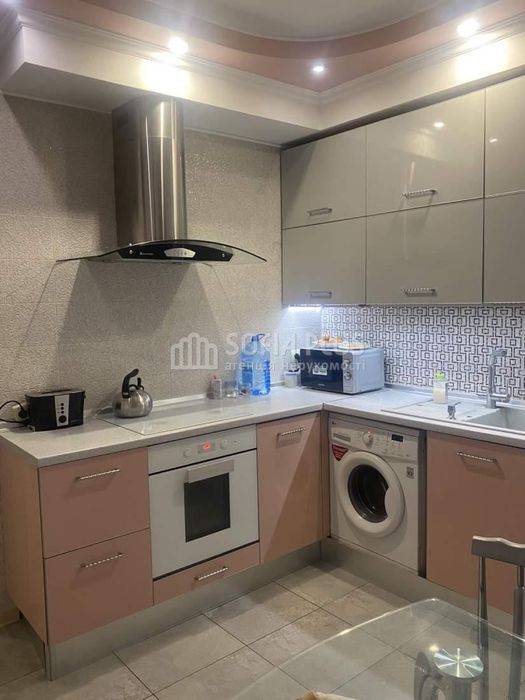 Срочно! 2к, Кондратюка Юрія вул. 7, новий дім, недорого