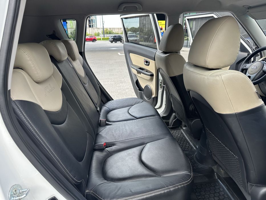 Продам Kia Soul 2010
