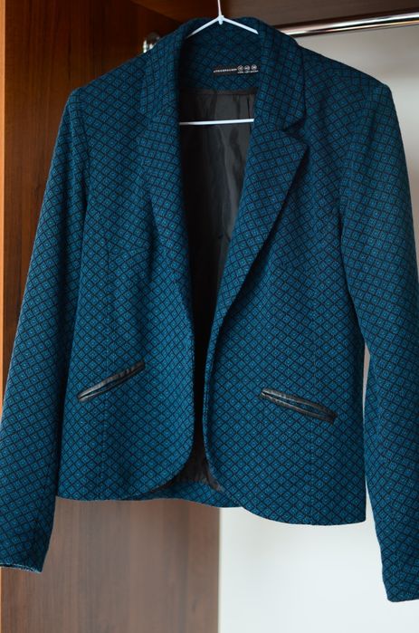 Колекція одягу розмір S-M за 280 грн.. Можна обирати окремо