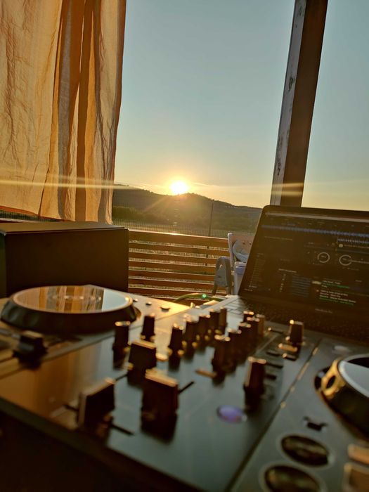 Оренда будинку біля лісу з басейном, чаном та баньою Green Hills Villa