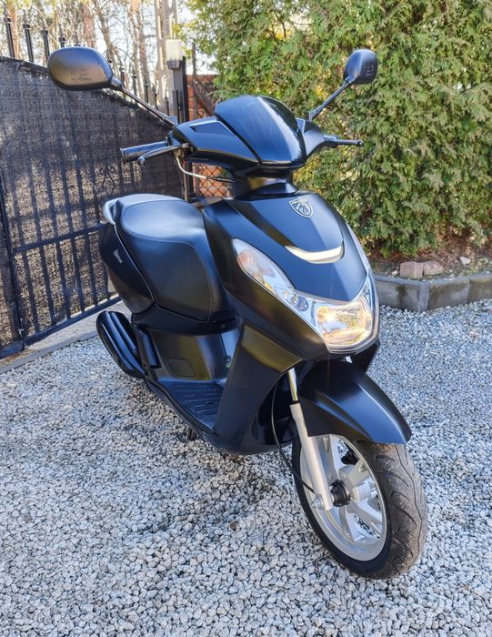 Skuter Peugeot Kisbee 50cc 2021r 3700km! Wtrysk LED!