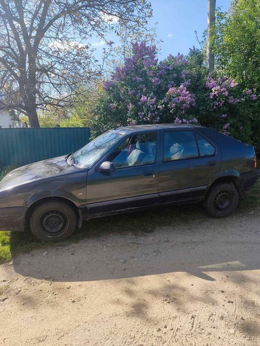 Продаж  ,  RENAULT 19
