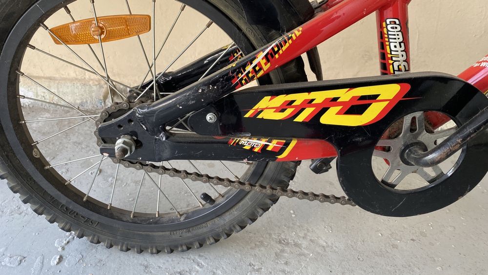 детский ведосипед comanche moto 4-6 лет.