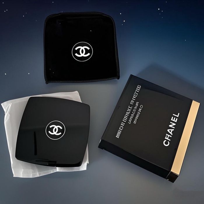 Дзеркало Шанель