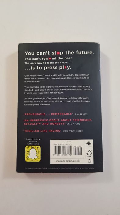 Livro "13 Reasons Why" Inglês