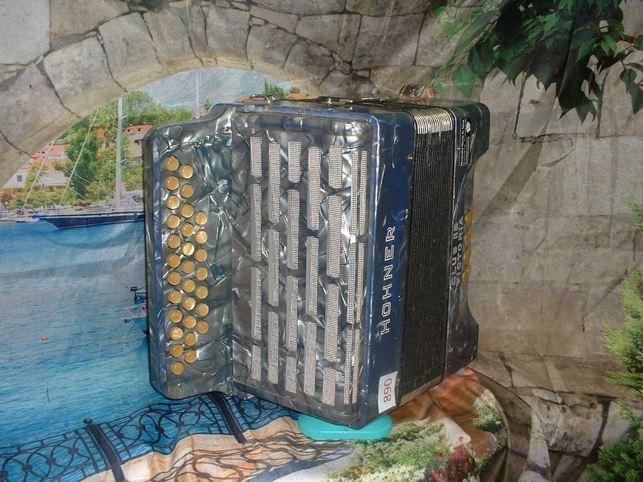 Concertina Avenda R, .890