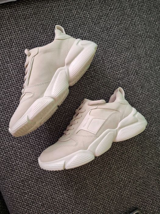 Buty sportowe tamaris 37