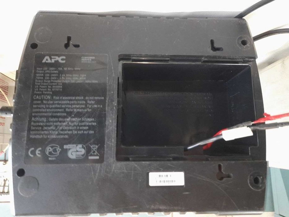 APC Back-UPS ES 700 Iнвертор безперебійник  700 VA 405 Вт.