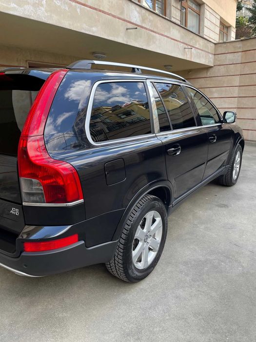 Volvo XC90 2010 рік 2,4 дизель автомат гарна