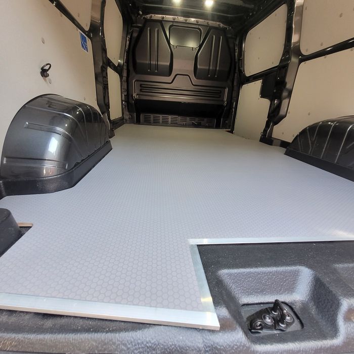 Podłoga, zabudowa Ford Transit Custom, płyta antypoślizgowa sklejka