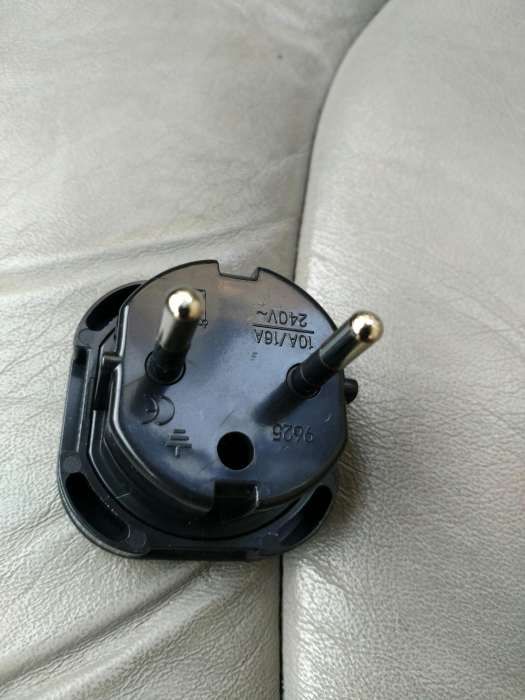 Adaptador de Tomada Inglesa para Portuguesa