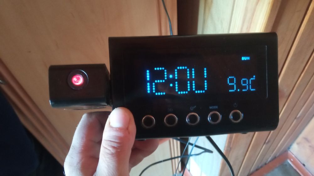 Настільний годинник