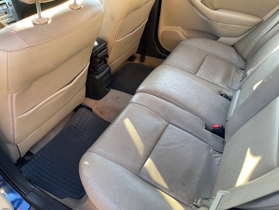 Toyota Avensis (Тойота Авенсіс) 2006 Рік  2.0 Дизель Гарний Універсал  Працюючий Кондиціонер