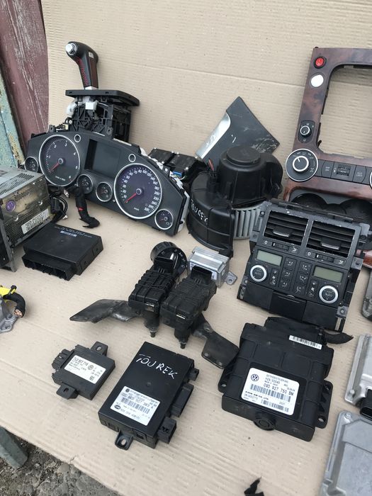 Електроніка блок управління Volksvagen Touareg 7L Таурег 1 5.0 V10