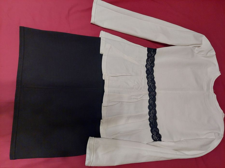 Prześliczna elegancka sukienka 158