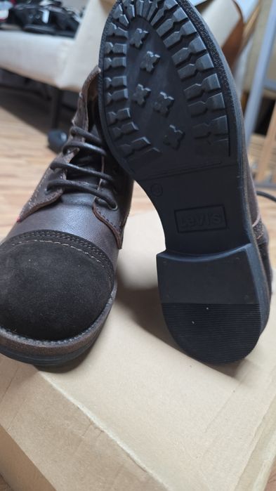 Botas Levis tamanho 41