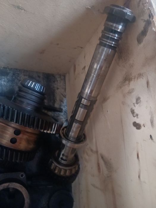 Skrzynia Powercommand Case 185  Puma 165  New Holland T7 235 części