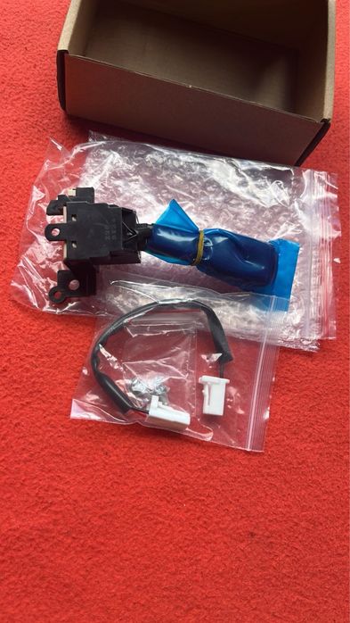 Перемикачі круїз-контролю для Toyota Corolla Yaris Camry Vios Hilux Hiace Wish Auris Prius Previa RAV4 для вантажівок