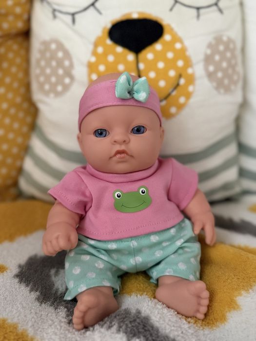 Пупс в рожевій картинці