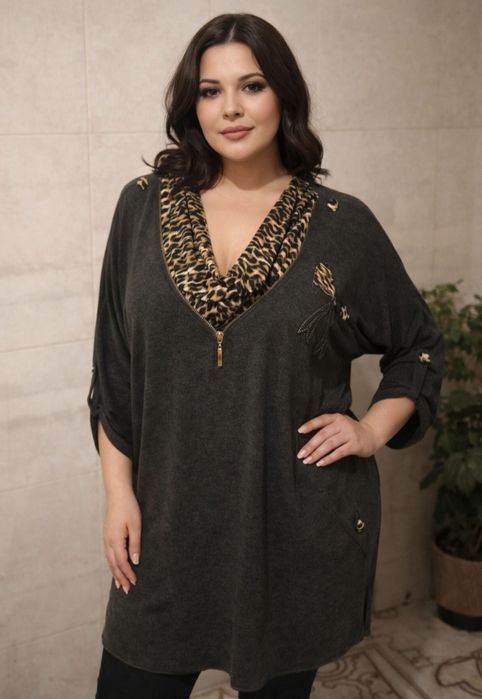 Туника большого размера.