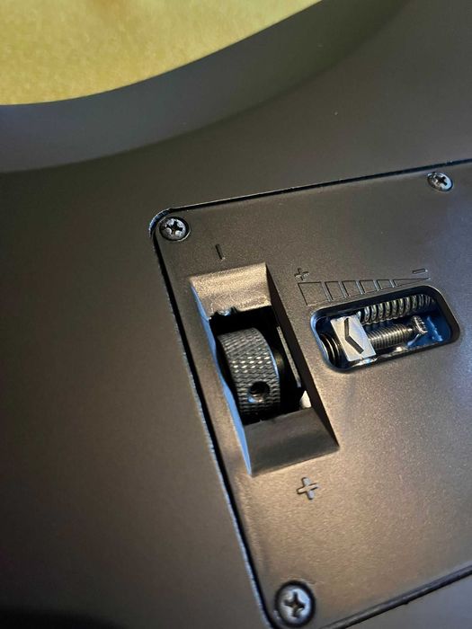 Guitarra Elétrica Ibanez RG320EXZ-BKF em ótimo estado – Pronta a tocar