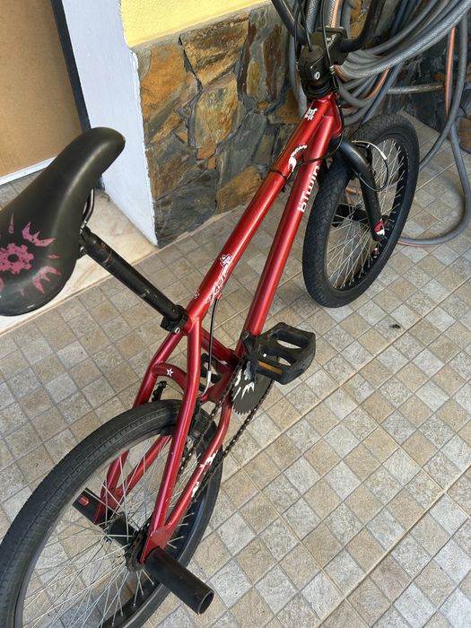 BMX B’Twin Vermelha