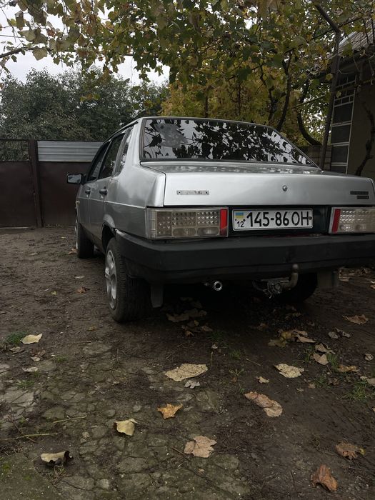 продам ваз 21099