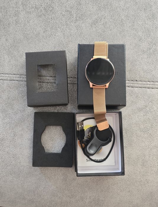 SmartWatch Oriflame mulher