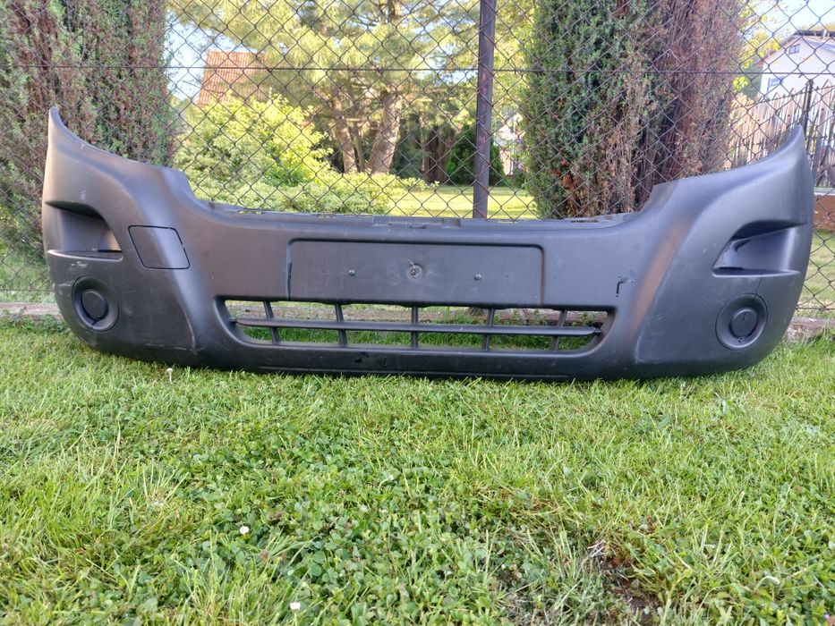 Przedni zderzak Renault Master III