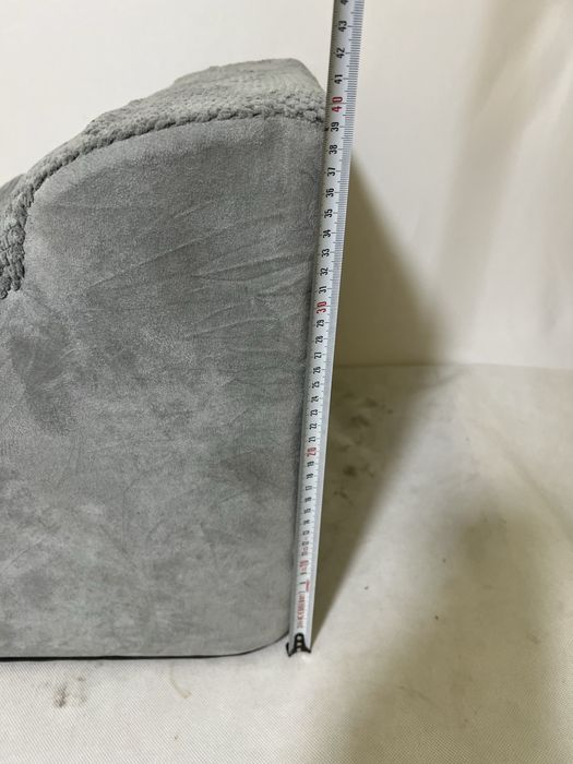 Ergonomiczna poduszka klinowa / oparcie do siedzenia – szara