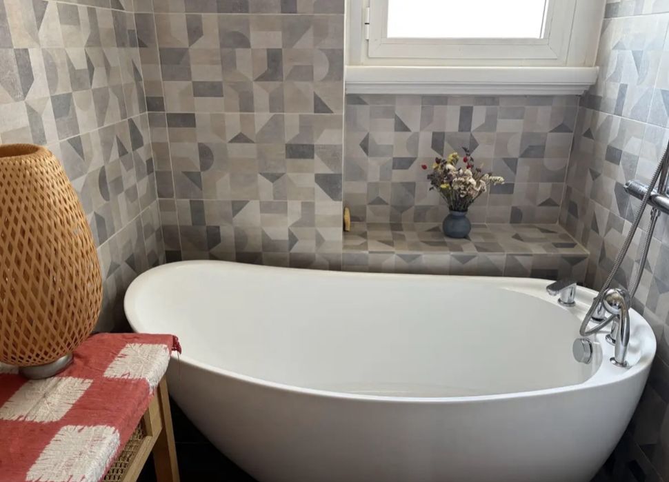 Bathtub freestanding / Banho livre